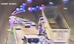 İzmir’de damperi açık unutulan kamyon feci kaza yaptı