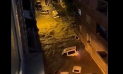 İstanbul'da sağanak yağış  2 can kaybına neden oldu