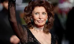 İtalyanların efsane oyuncusu Sophia Loren hastanelik oldu