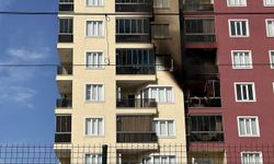 Bursa'da 10 katlı apartmanda korkutan yangın