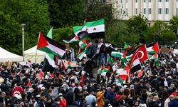 Brüksel'de Filistinlilere destek gösterisi
