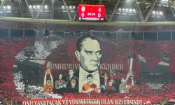Galatasaray tribünlerinin koreografisi herkesten alkış aldı