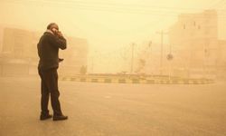 İran'da hava kirliliği: Eğitim çevrim içi yapılıyor