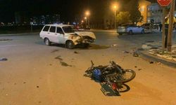 Karaman'da otomobil ile çarpışan motosiklet sürücüsü hayatını kaybetti