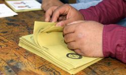 Seçimde görevli kamu personeli 1 Nisan'da idari izinli sayılacak