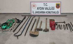 Aydın'da kaçak kazı yapan 6 kişi suçüstü yakalandı