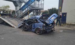 Zonguldak'ta trafo binasına çarpan otomobil hurdaya döndü: 1 ölü, 1 yaralı