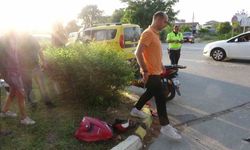 Antalya'da ticari taksi ile motosiklet çarpıştı: 1 yaralı