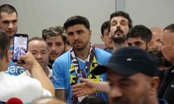 Acun Ilıcalı'nın takımı Hull City oyuncusu Ozan Tufan, Trabzon’da