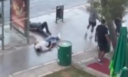 İzmir'de "Kafe önüne park edemezsin" kavgası: 3 yaralı