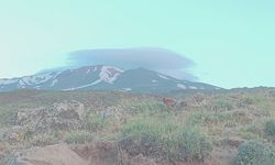Süphan Dağı’nda mercek bulutu oluştu