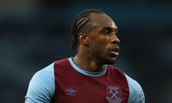 Ünlü futbolcu Michail Antonio trafik kazası geçirdi