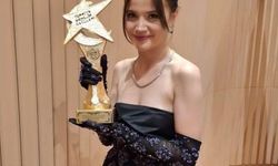 Yağmur Yüksel, Gençliğin Favorisi Oldu: En İyi Kadın Oyuncu Ödülü Onun