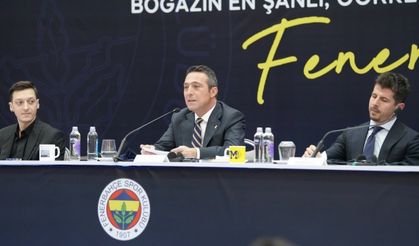 Mesut Özil Fenerbahçe ile 3.5 yıllık sözleşmeye imza attı!