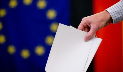 Almanya Genel Seçimler Kapsamında Sandık Başına Gidiyor