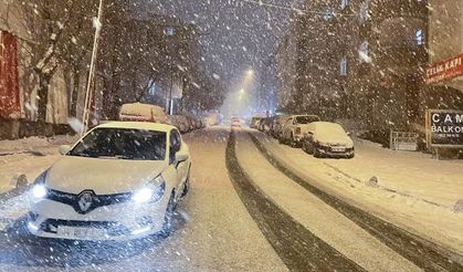 İstanbul'a kar uyarısı: Akşam saatlerinde etkisini artıracak
