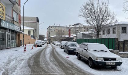 Doğu Anadolu Bölgesinde kar geri dönüyor