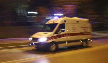 Aksaray'da trafik kazası: 5 araç hurdaya döndü