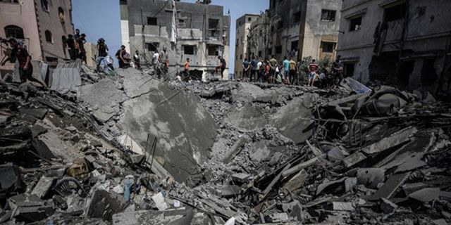İşgal devleti Gazze Şeridi'nde 32 Filistinliyi şehit etti