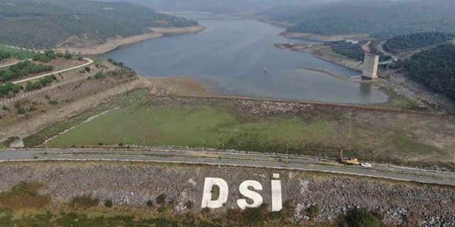 Yağmur alamayan İstanbul'un barajları alarm veriyor