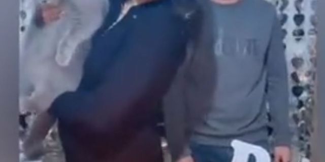 Kedileri için doğum günü organizasyonu düzenlediler.