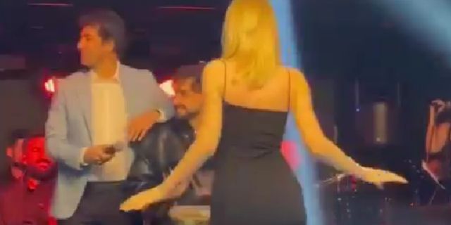 Hande Sarıoğlu Kalça Dansıyla Mahsun Kırmızıgül'e Eşlik Etti Ortalığı Salladı!