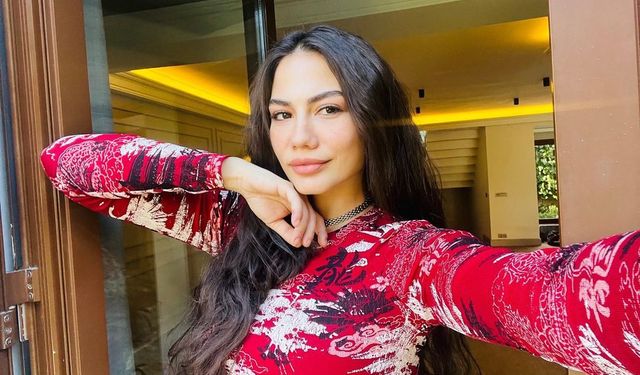 Demet Özdemir'in sualtı pozları nefesleri kesiyor!