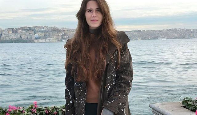 Mustafa Denizli'nin kızı Lal Denizli Çeşme Belediye başkanı oldu