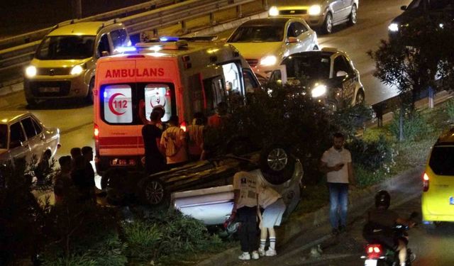 Otomobille takla attılar, "Tesadüfle" kurtuldular