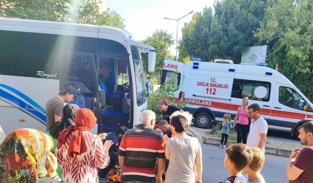 Yolun karşısına geçmek isteyen kadına otobüs çarptı