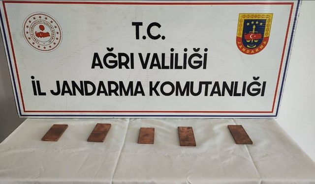 Ağrı’da 5 kilogram kaçak altın ele geçirildi