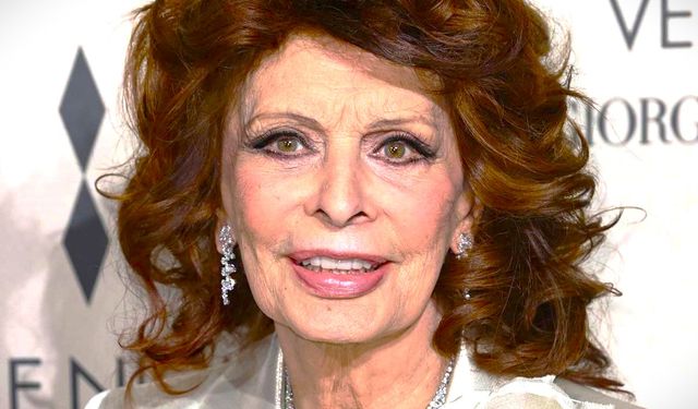 İtalyanların efsane oyuncusu Sophia Loren 90 yaşına girdi