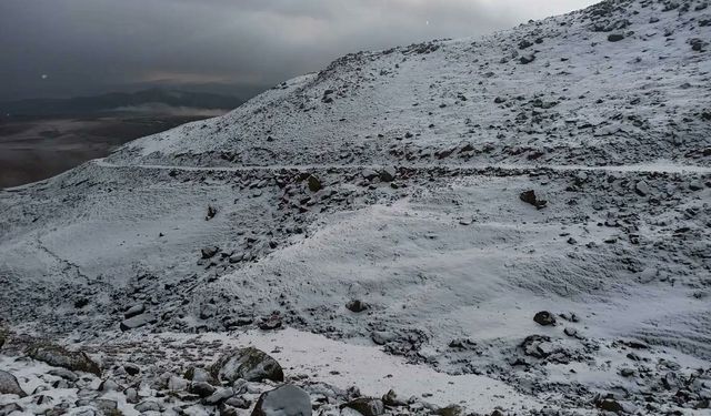 Meteoroloji'den Doğu Karadeniz'e sağanak ve kar uyarısı