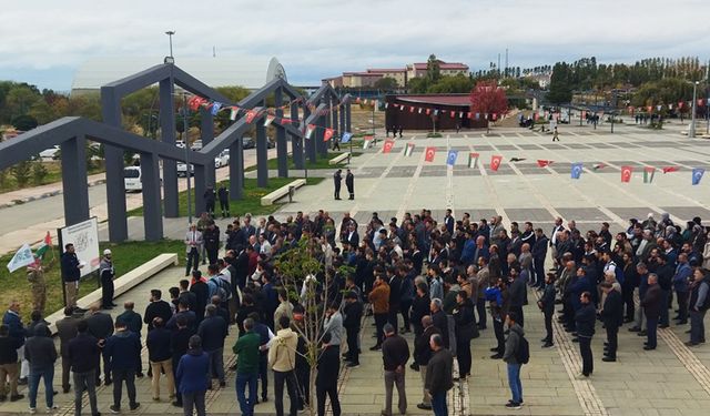 Van YYÜ’de Yahya Sinvar için yürüyüş ve basın açıklaması