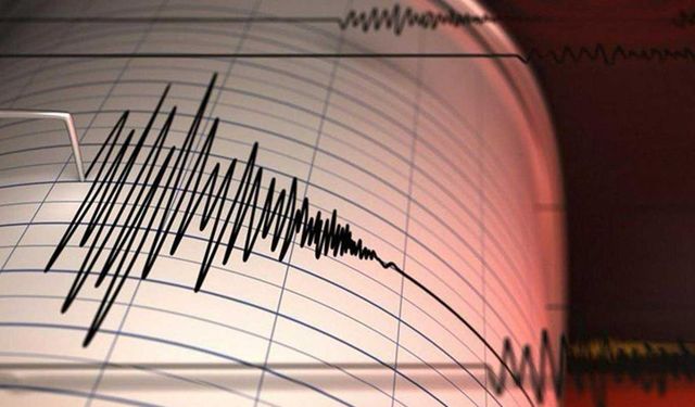 İran'da 4,8 büyüklüğünde deprem