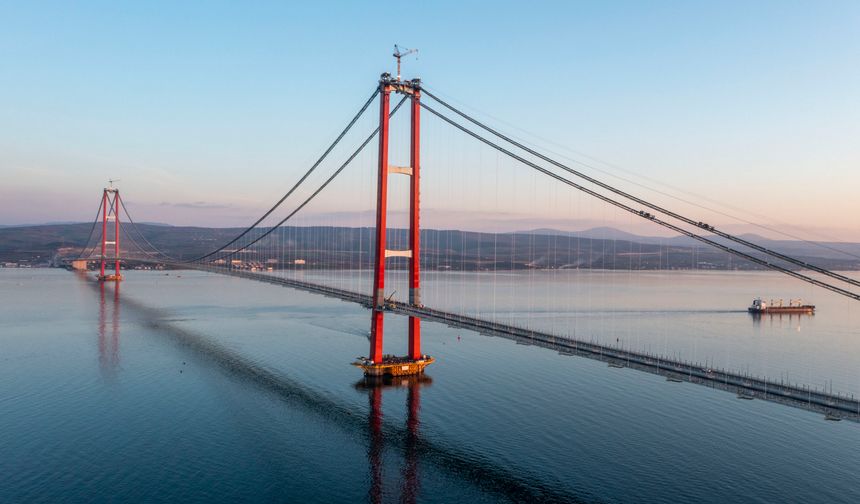 İki kıta arasındaki geçiş süresini 6 dakikaya indiren 1915Çanakkale Köprüsü, planlanan diğer otoyollar ile Batı Anadolu ile Avrupa ülkeleri arasında doğrudan bağlantı sağlayacak. 