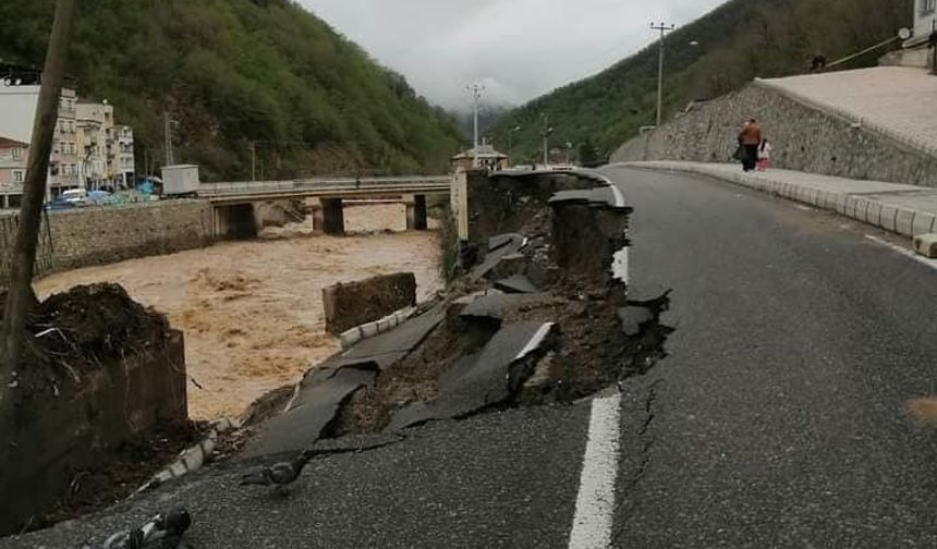 Giresun'da 22 Ağustos 2020 tarihinde etkili olan sağanak nedeniyle sel ve heyelanlar meydana geldi. Özellikle Dereli ve Doğankent ilçelerinde etkili olan yağmur nedeniyle dereler taştı, cadde ve sokaklar nehre döndü, park halindeki araçlar sele kapılarak sürüklendi. Selde, 5'i asker, 11 kişinin hayatını kaybederken 4 kişi kayboldu.