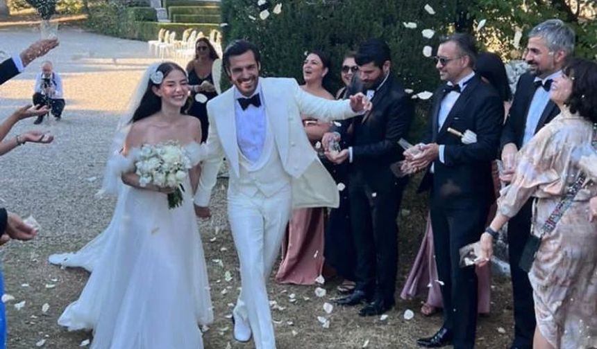 Özge Gürel ile Serkan Çayoğlu'nun İtalya'daki düğününden ilk kareler