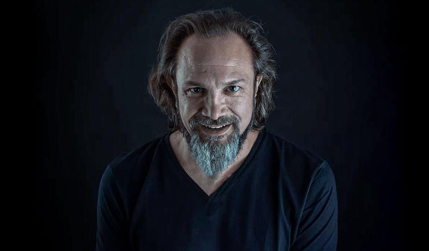 Osmanlı tarihine ışık tutan senaryosu, prodüksiyon kalitesi, kostümleri, aksesuarları, gösterişli film platosu ve gerçekçi sahneleriyle Türk dizi sektörünün uluslararası alandaki temsilcisi olan ve 65 ülkede yayın hayatına devam eden 'Kuruluş Osman', dördüncü sezon oyuncu kadrosu ile bu sezon da seyircinin gönlünde taht kuracak.