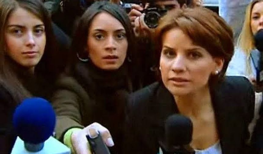 Erol'un programı ve sosyal medya paylaşımları zaman zaman gündem olurken, ünlü sunucu bu sefer bambaşka bir konuyla gündeme geldi.