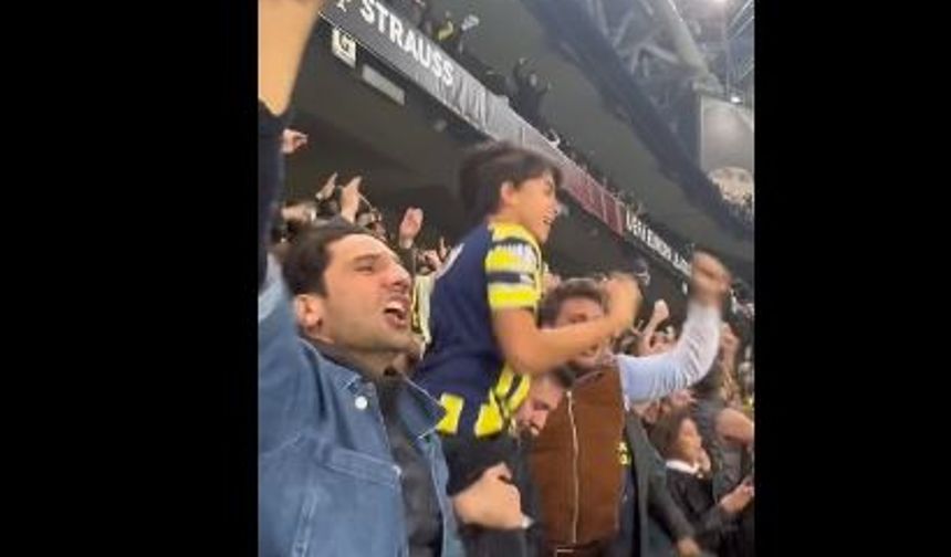 Kaan Urgancıoğlu Fenerbahçe'nin golleri sonrası böyle coştu