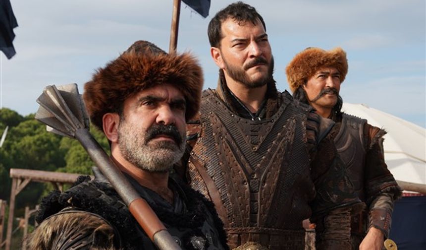 Aktemur ve Alçiçek aşkında Bayındır engeli ortaya çıkmıştır. Bayındır Alçiçek’i kendisine isteyecektir. Bunu duyan Aktemur Bey şimdi ne yapacaktır?Osman Bey Alçiçek’i Aktemur’a isteyecektir. İsmihan Sultan, Alçiçek ve Aktemur’un aşkına engel olabilecek midir?