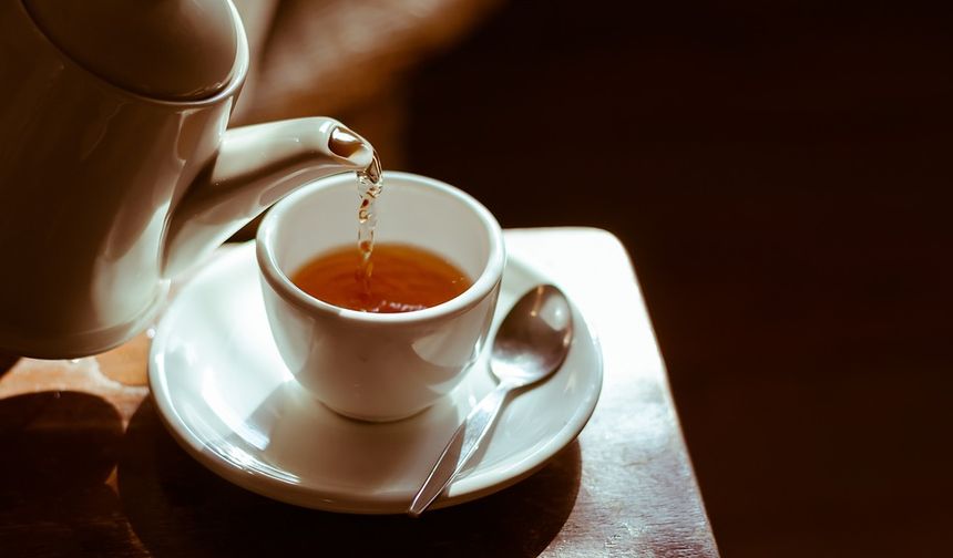 Çay idrar söktürüp kan şekeri seviyesini düşürür.