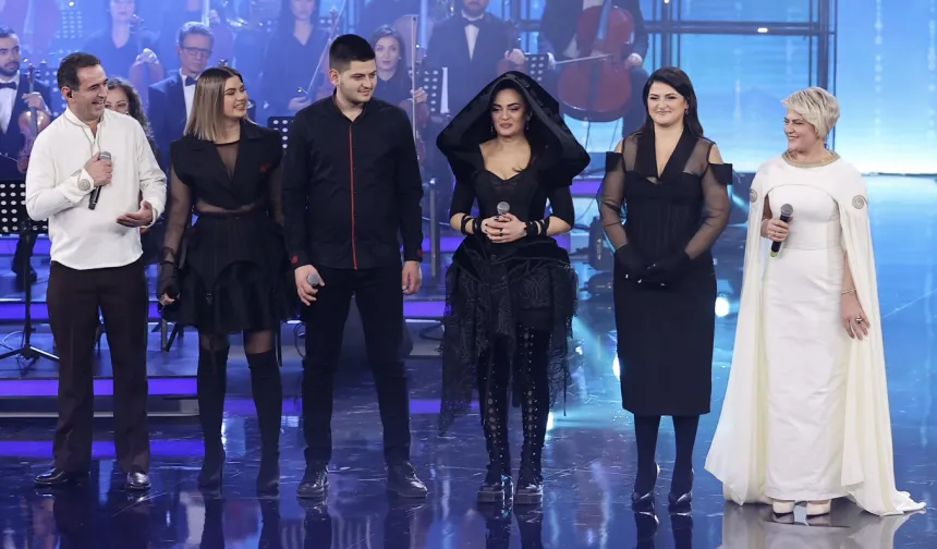 Arnavutluk adına Albina & Familja Kelmendi, Duje şarkısıyla Liverpool'a gidecek .