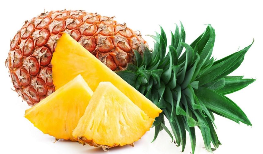 Ananas, tropikal bir meyve olup aşk hayatınıza enerji ve tutku katmak için harika bir seçenektir. Ananasın ferahlatıcı ve tatlı tadı, ilişkinizde heyecanı canlandırabilir. Ayrıca, ananasın içeriğindeki bromelain enzimi, cinsel isteği artırıcı etkilere sahip olabilir.