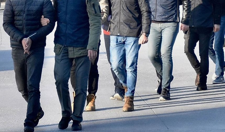 Ankara’da çeşitli suçlardan aranan bin 158 kişi yakalandı
