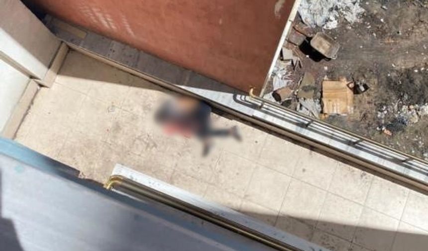 Bitlis Tatvan’da 19 yaşındaki bir genç kendisini 5’inci kattan attı