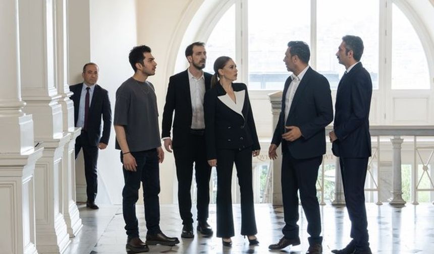 Abdullah, kızının kanalda çalışmaya devam etmesine kesinlikle izin vermez.