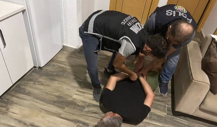 İzmir’de suç örgütüne şafak operasyonu: 16 gözaltı