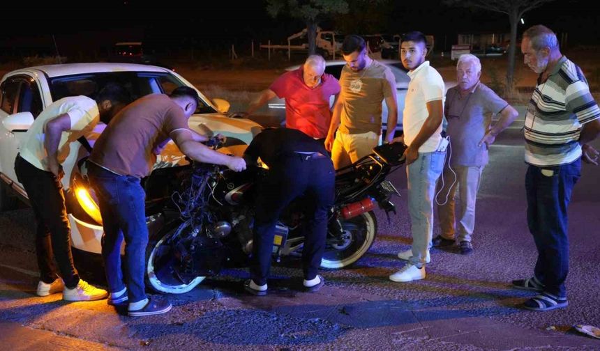 Kırıkkale’de cip ile motosiklet çarpıştı: 2 yaralı